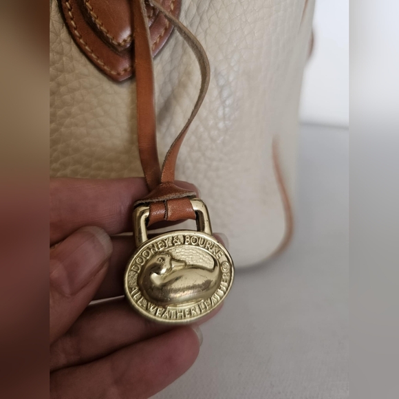 Dooney & Bourke Speedy Satchel Bag in cream leather - Picture 11 of 15